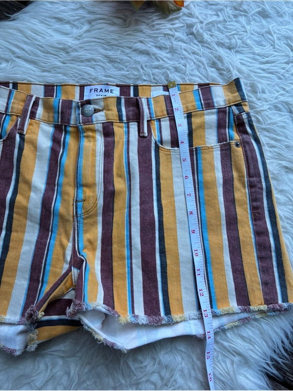 🌺Frame Denim Multicolor Striped High-Rise Jean cut off shorts 🌺 size 32 - Picture 6 of 8